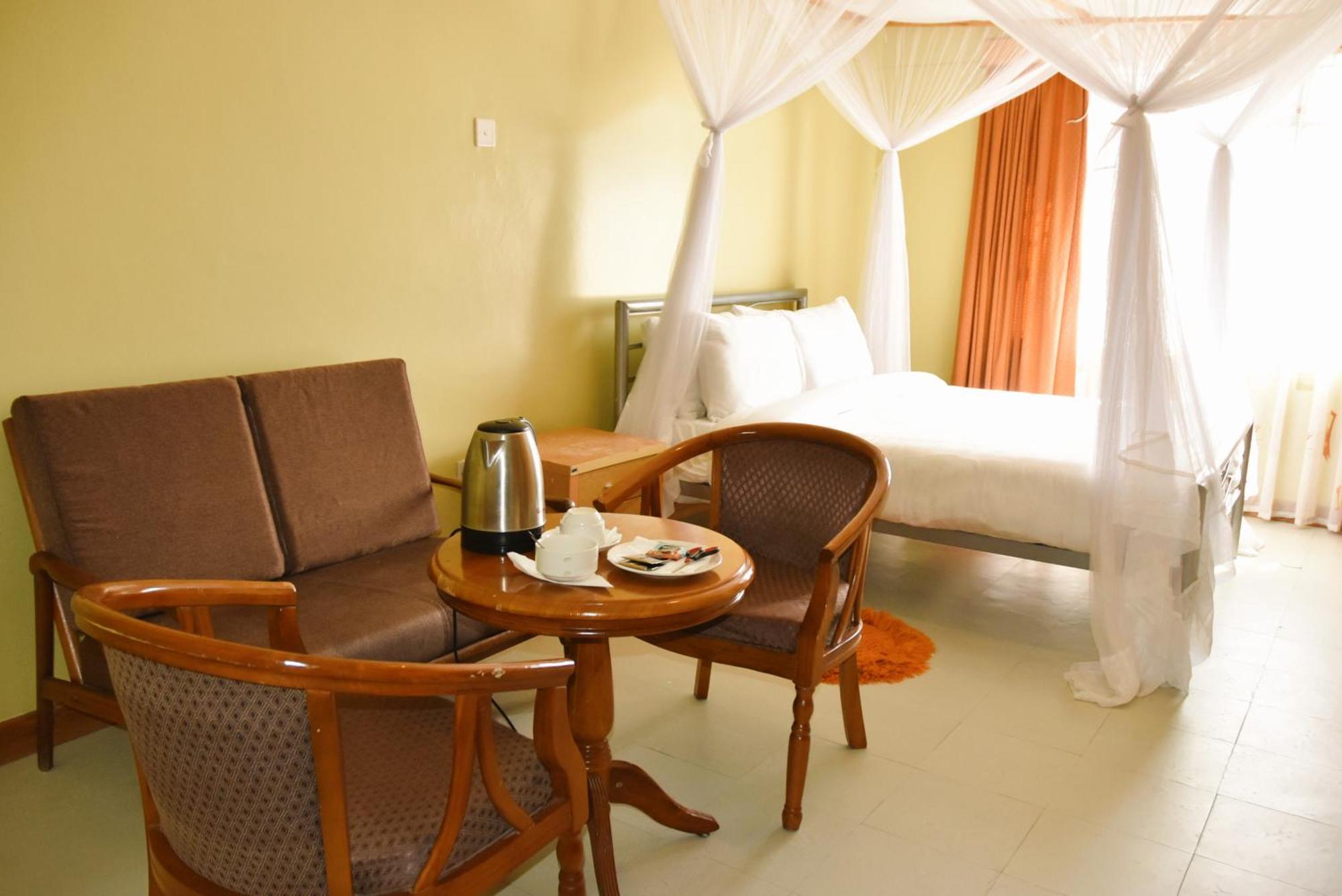 Wagon Wheel Hotel Eldoret Kültér fotó