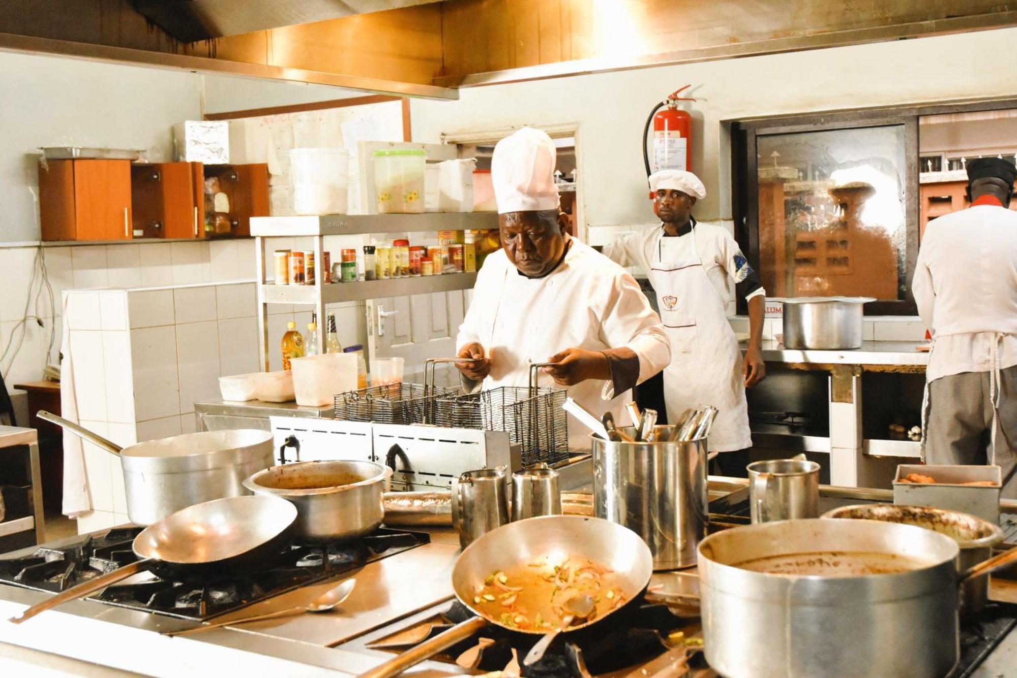 Wagon Wheel Hotel Eldoret Kültér fotó